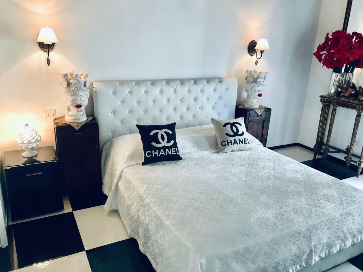 B&B Dell'Orologio Acquaviva delle Fonti Eksteriør bilde